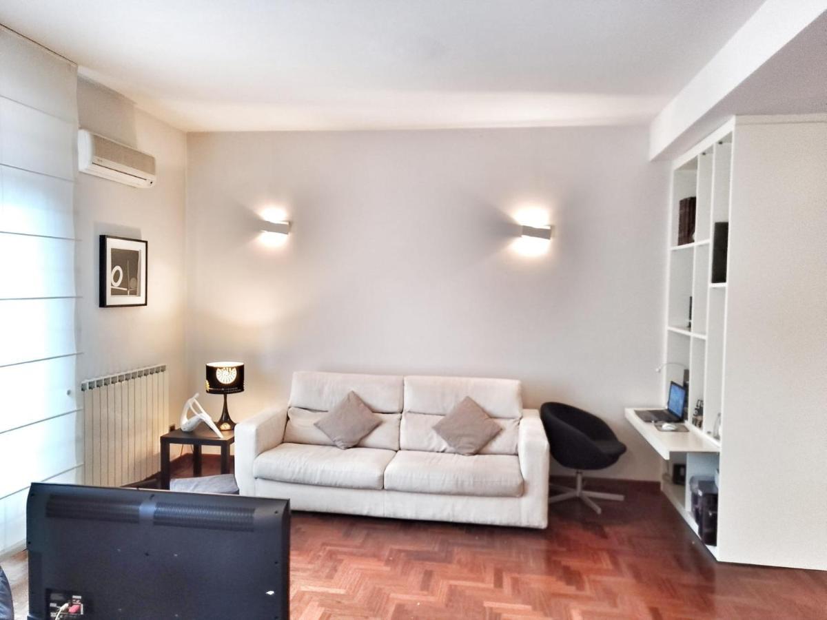 Lovely Modern Apartment Firenze Esterno foto