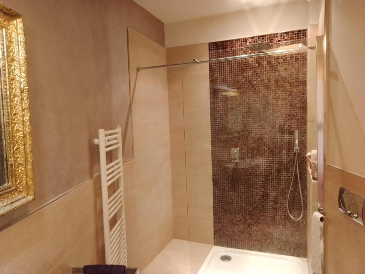Lovely Modern Apartment Firenze Esterno foto